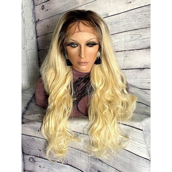 Synthetic Lace Front Wig Long Natural Wave 20" 613/4 Dark Brown Roots Hair - Picture 1 of 10